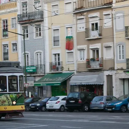 Great New Flat Close To Alameda